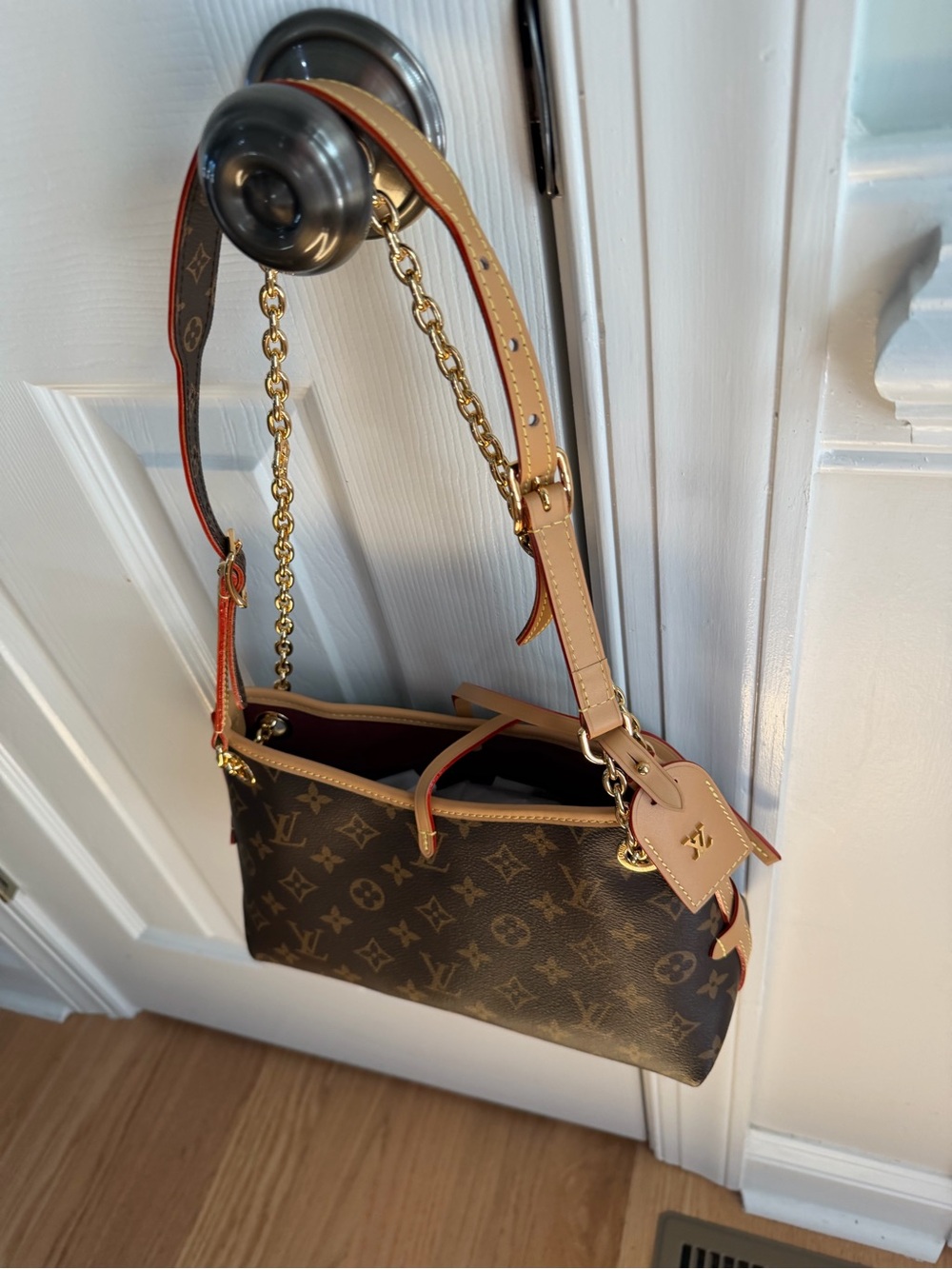 Monogram Purse with strap. Very Good Condition! Never been used! - Picture 6 of 15